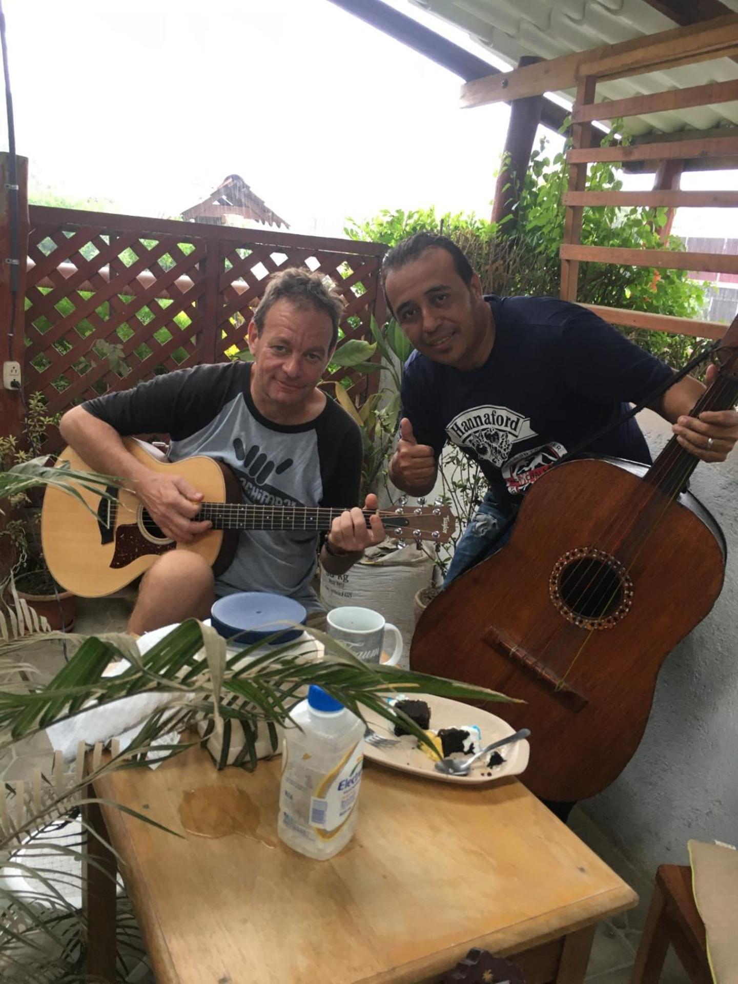 Murph'S Surf Shacks Rivas Ngoại thất bức ảnh