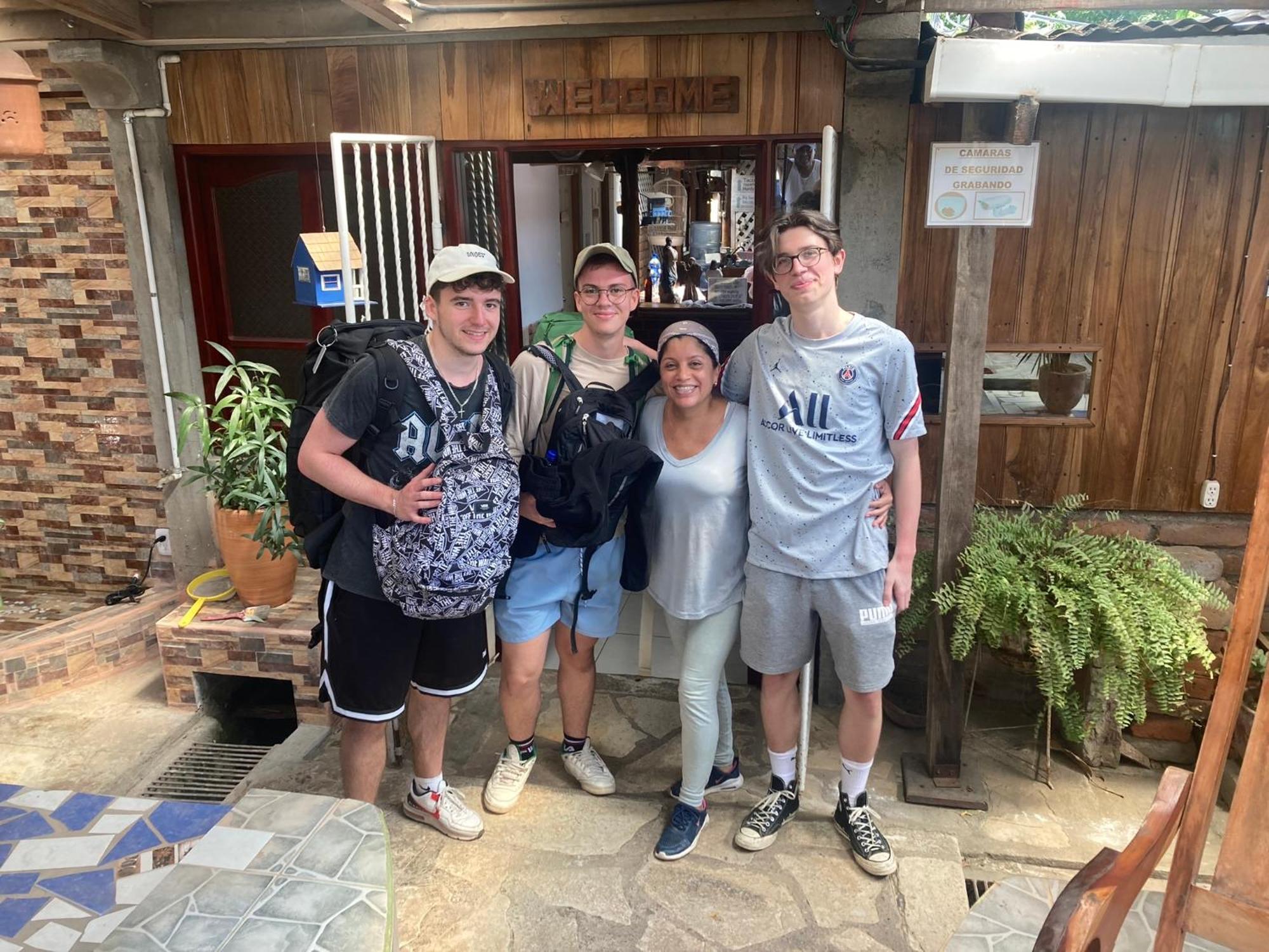 Murph'S Surf Shacks Rivas Ngoại thất bức ảnh